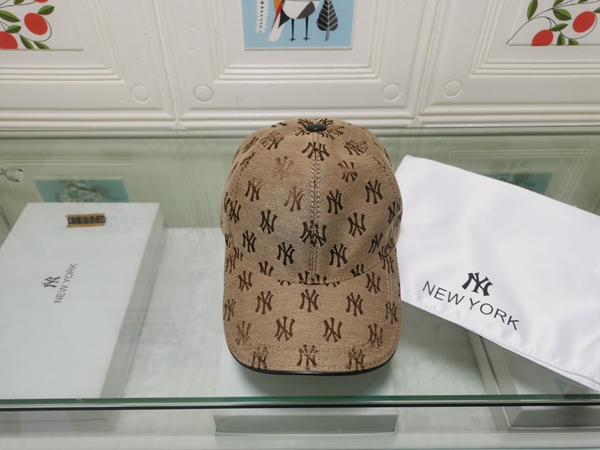 ブランド帽子着用イメージ